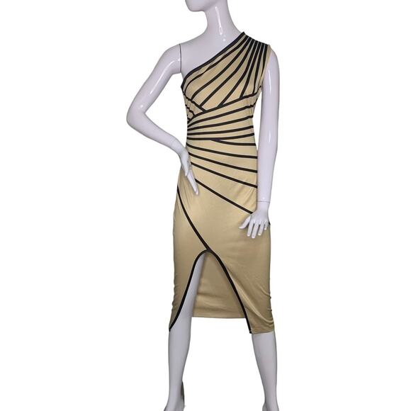 Sexy One Shoulder Bandage Dress Size Large Beige and Black Patchwork Front Slit - Picture 1 of 8
